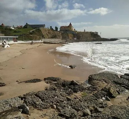 A 5 Minutos Da No * Estoril